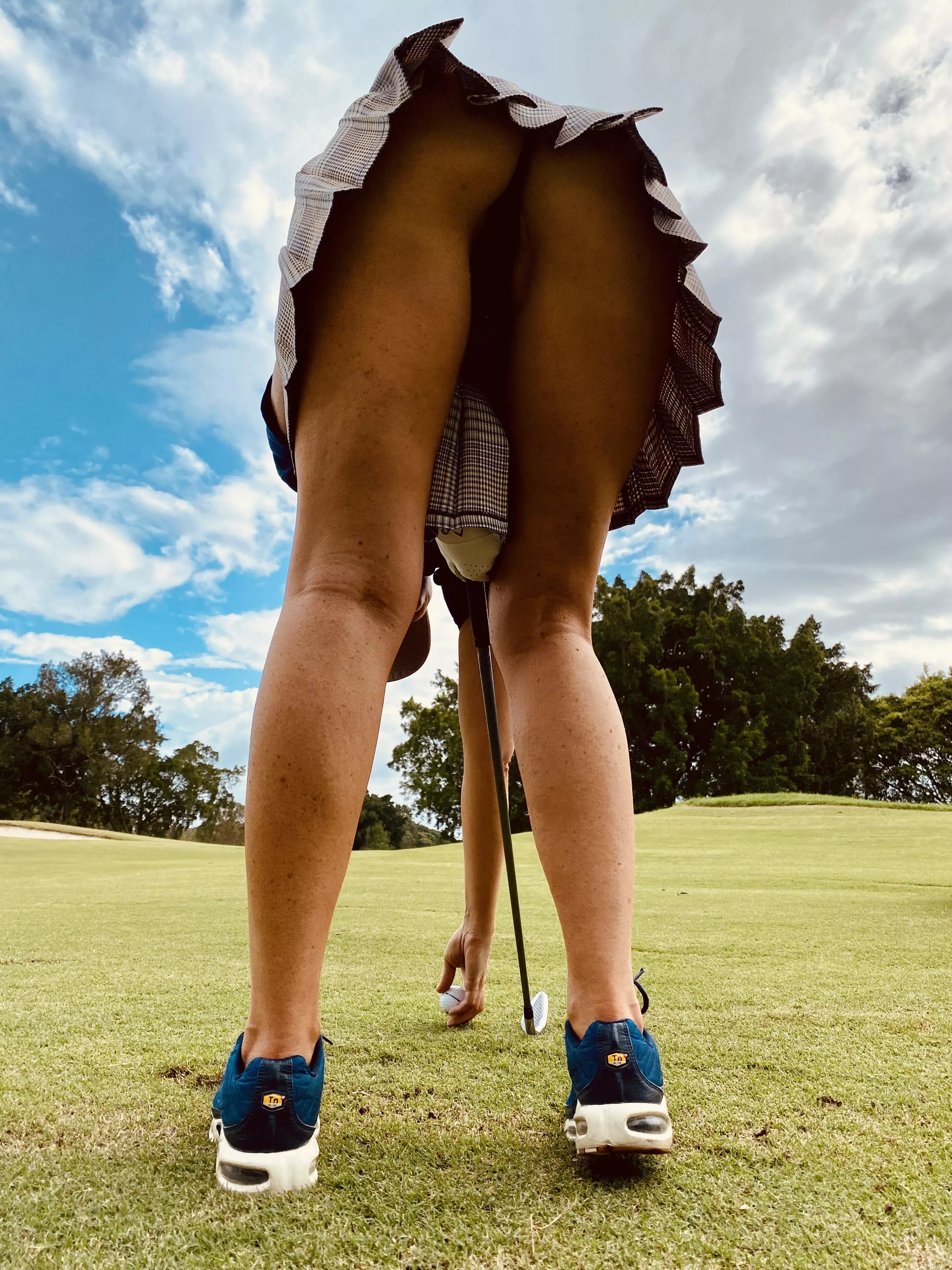 The perks of golf ⛳️ (f) posted by Justcruisingbytoday