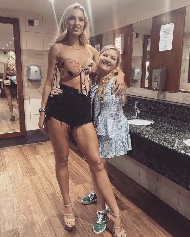 The short one knows she is inferior but doesn’t mind at all posted by yassjobbs