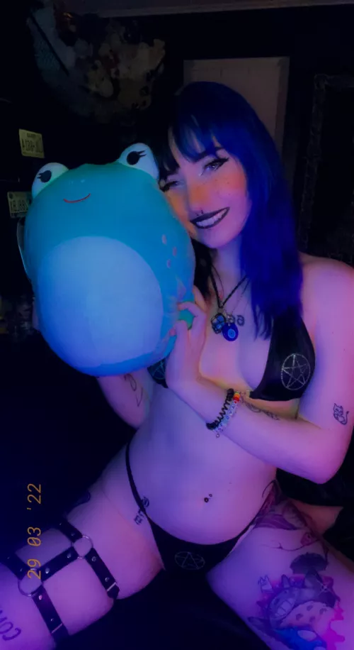 the squishmallow stays on the while we fuck by mzryykittyy