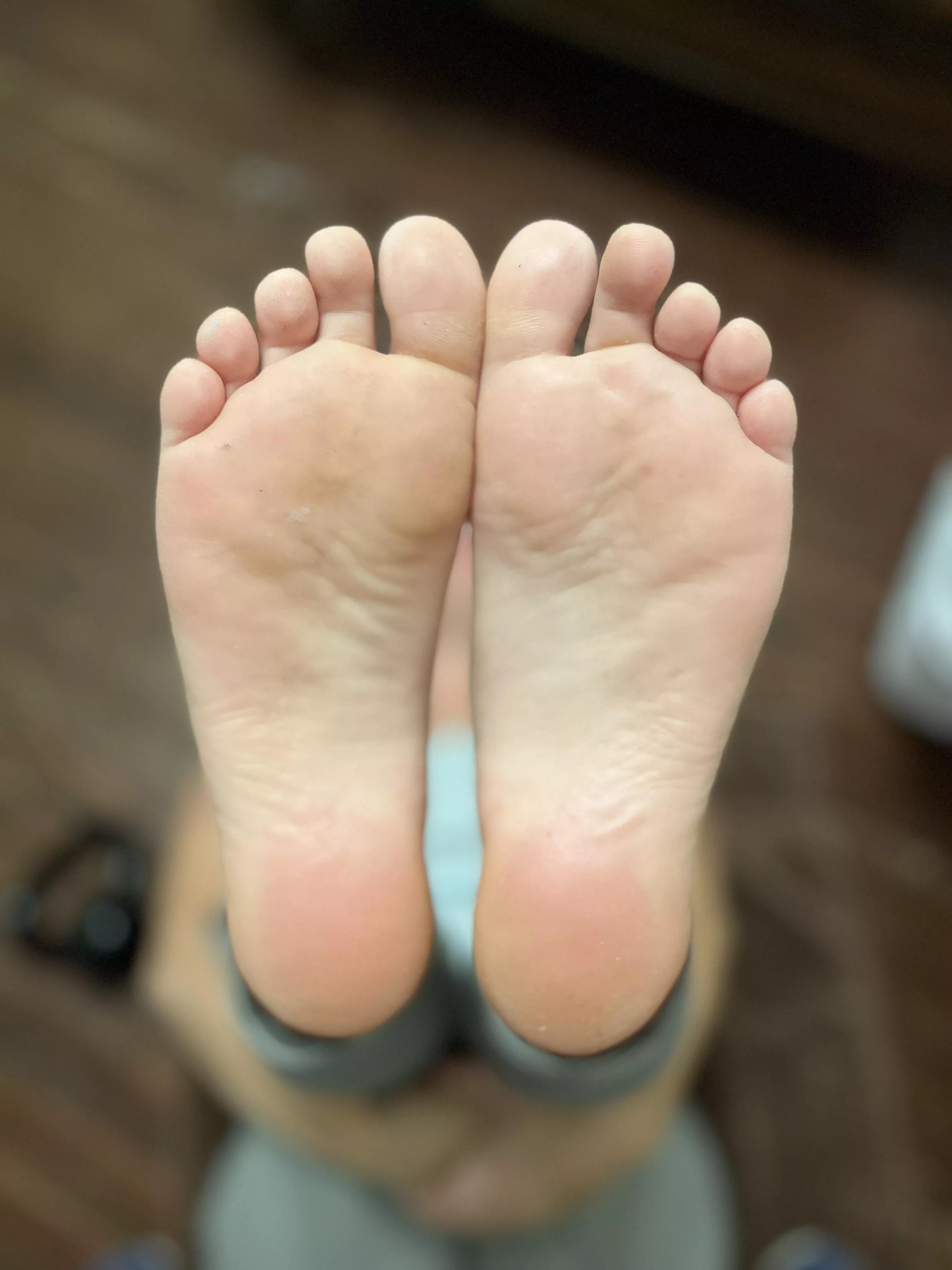 The stretch after a KB workout posted by AnneRobertsFeet