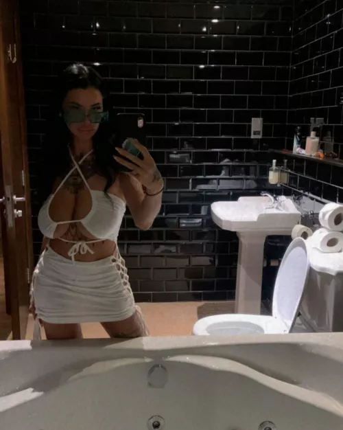 the sunglasses are a nice touch by daddysfeedslut