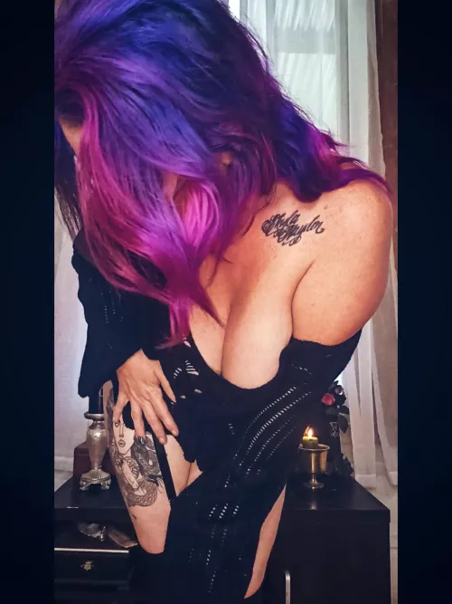 The sweater is basically off already, so you might as well finish the job 💁‍♀️ by Kitty_D