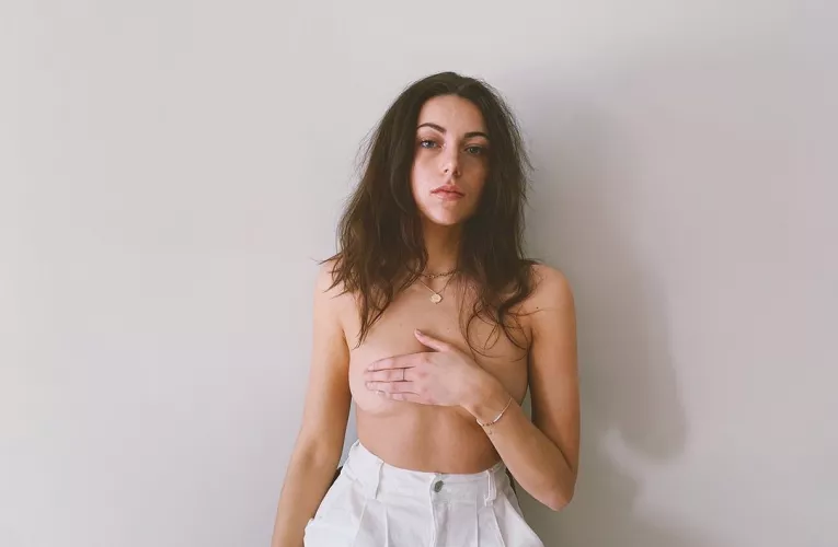 The White Wall by honeybee9299