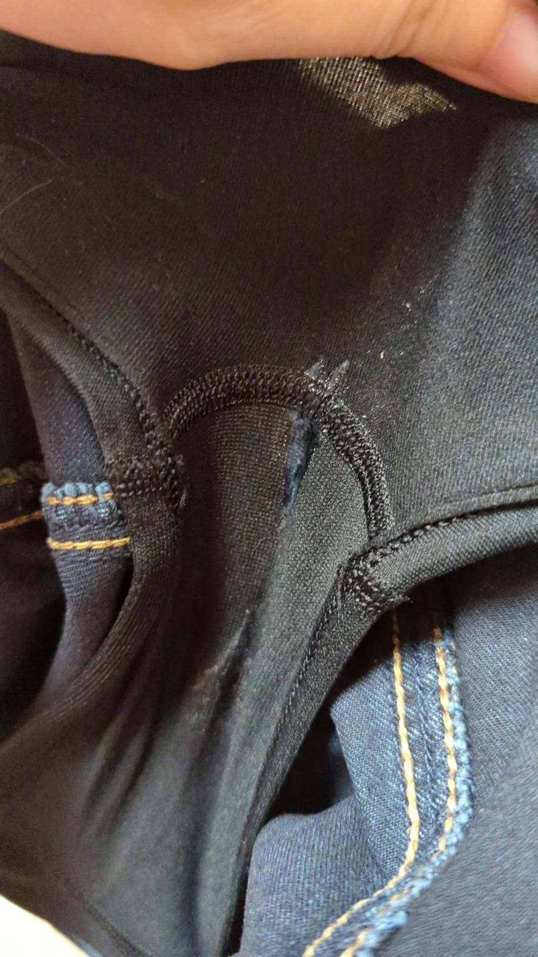 The wife sent me this, letting me know her date is going well. shortly after she sent me the room number to their hotel for the night. posted by MP5SDQ