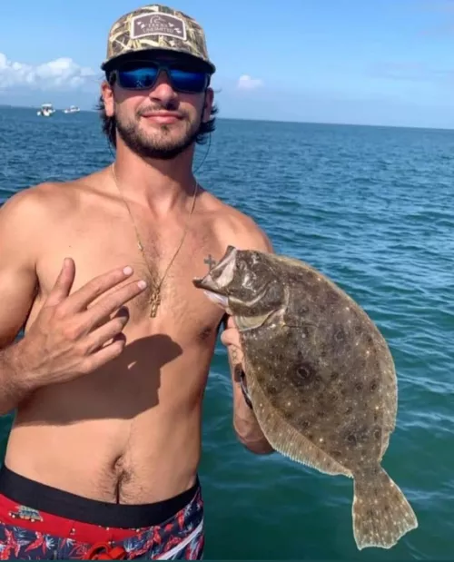 There are no words...damnnn. single [20] guy by Card_Guilty