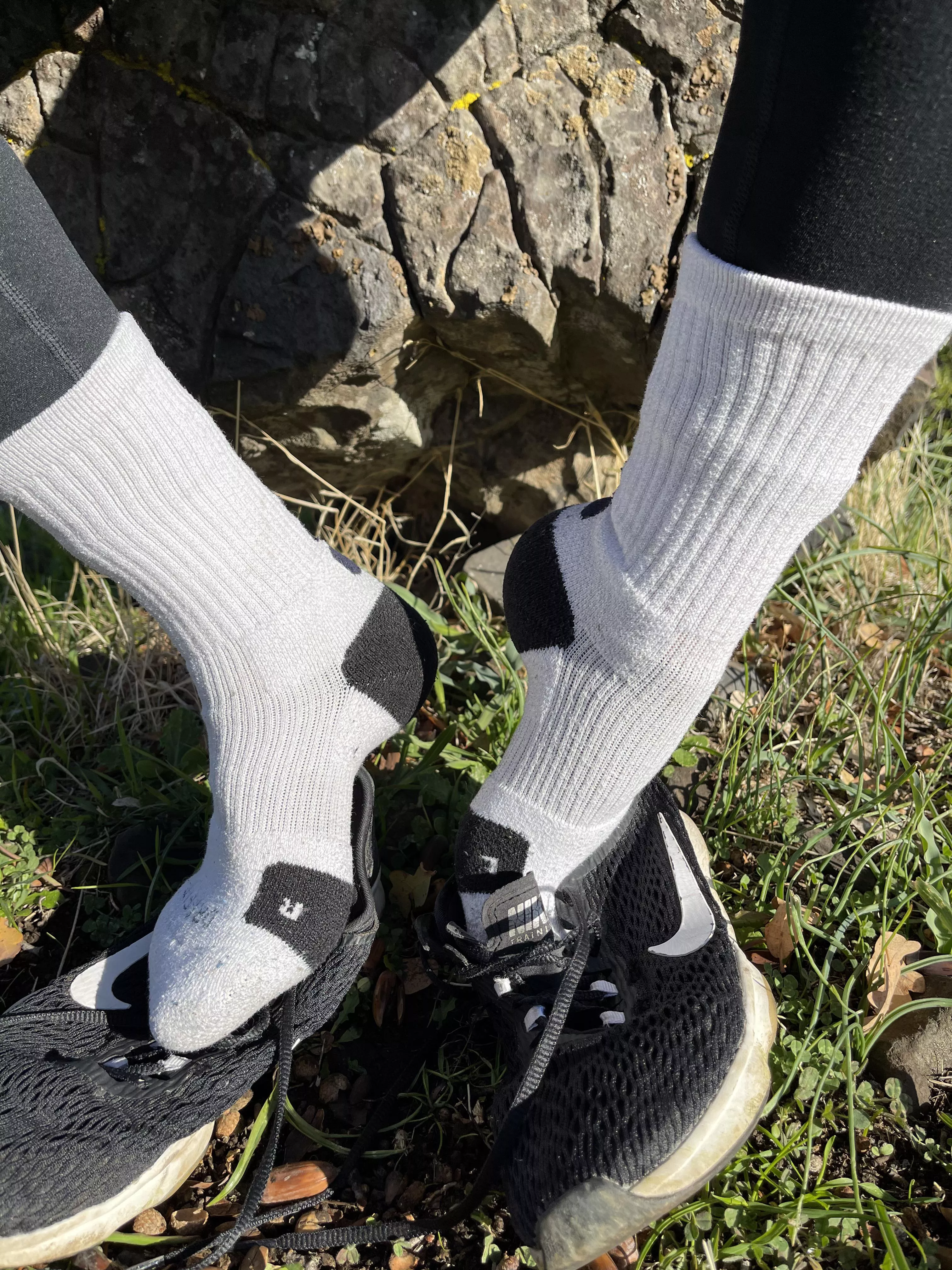 There’s always enough time during a hike to stop and enjoy my socks 😋 posted by JackiesCuteFeet