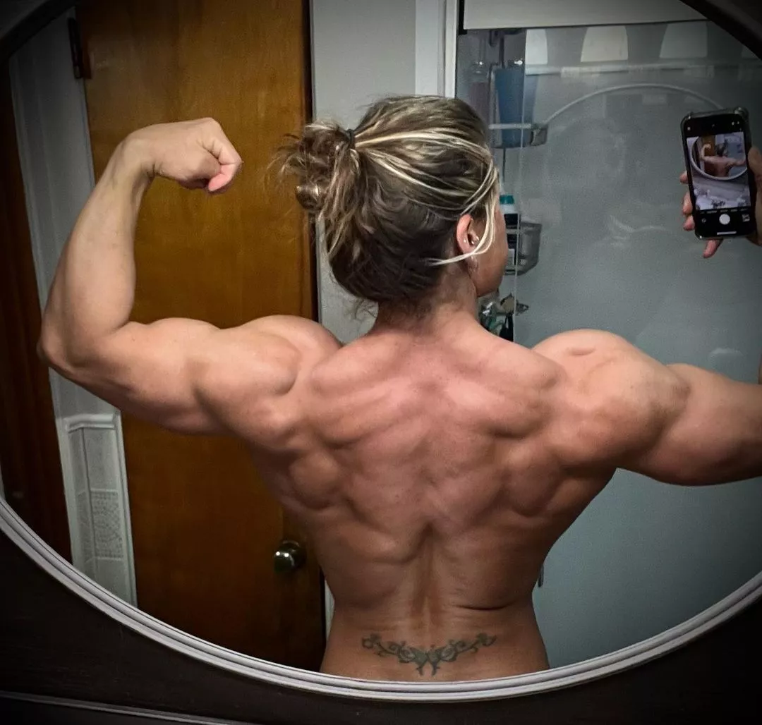 Theresa Ivancik posted by Master_Rignolo