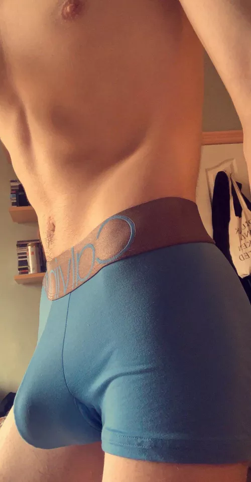 These are comfy 😋 by Jamesthetwink97