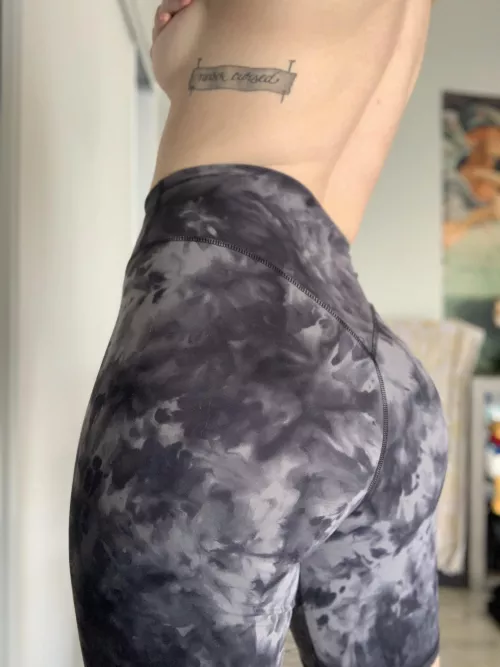 These are so tight 🖤 by Pretty_Pink_Kiki