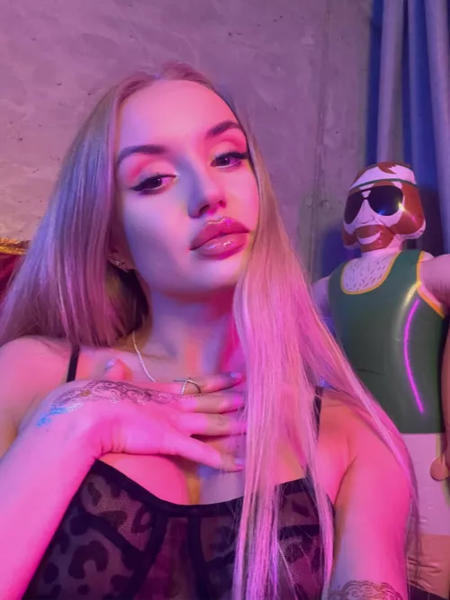 These boobs want an oil massage by SnappyIntruder