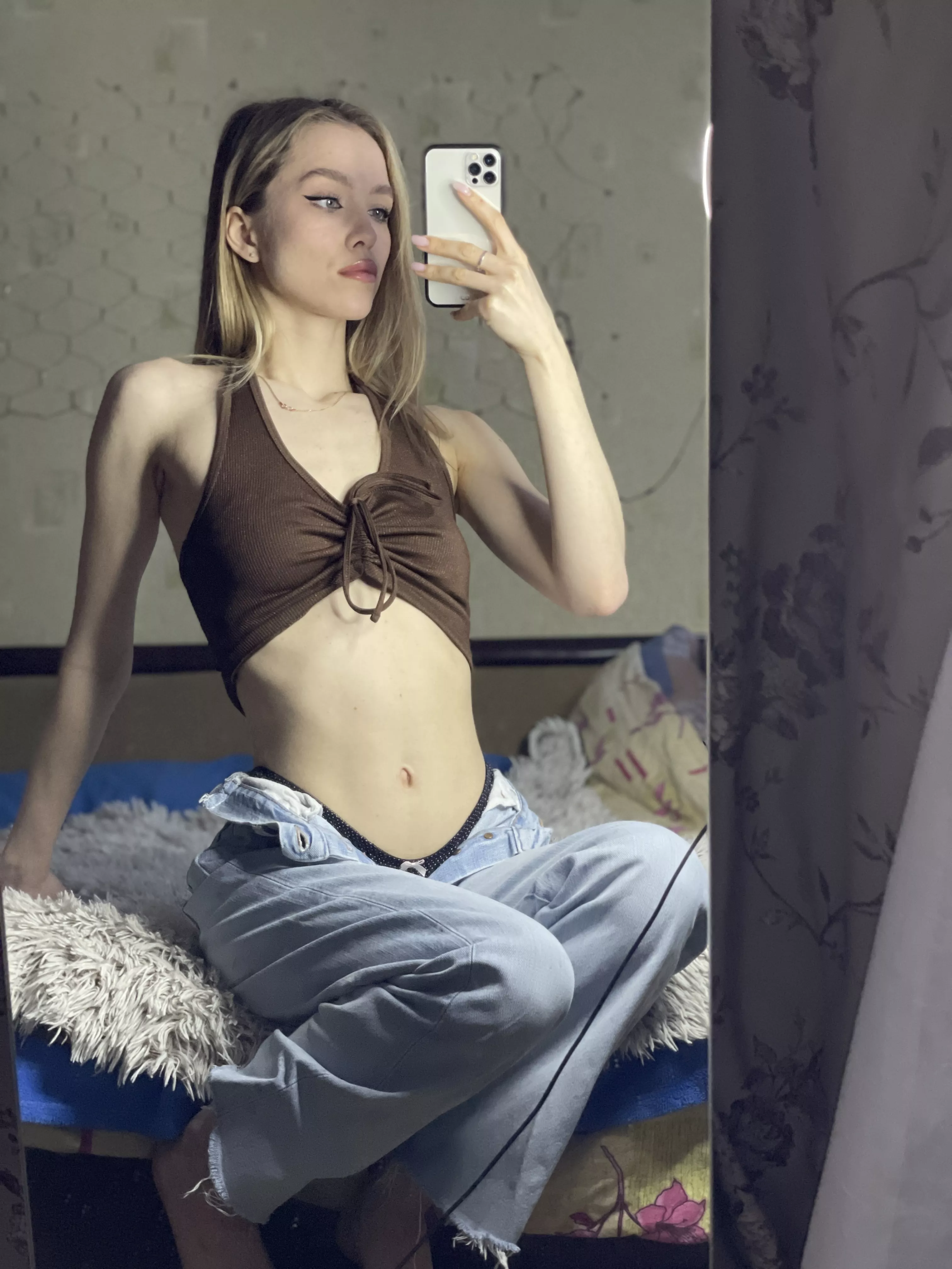 These jeans.... 👀 posted by Your-addiction