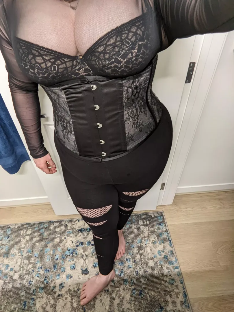 These leggings have built-in fishnets. 😘 posted by make_me_a_good_girl