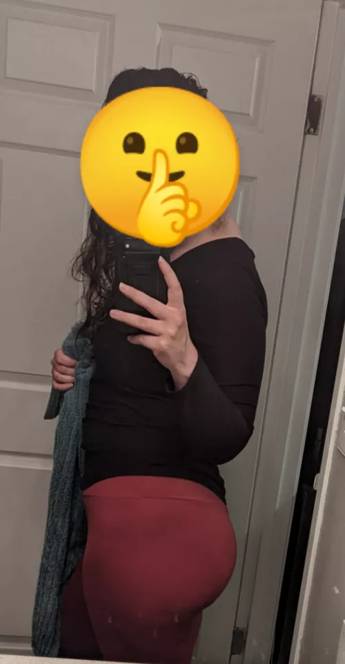 these ones are a favorite! 🍑❤️ by karamelThickz