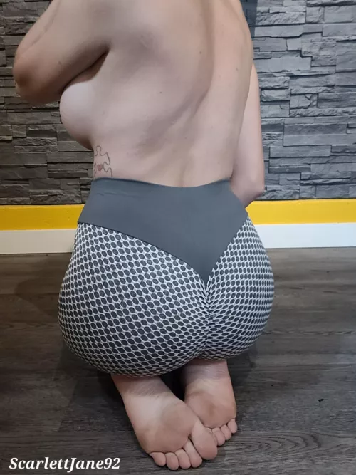 These pants are so soft by ScarlettJane92