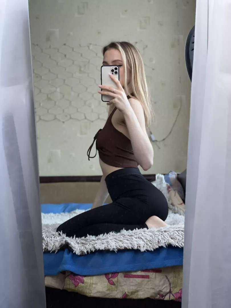 these yoga pants hug me in alll of the right places posted by Your-addiction