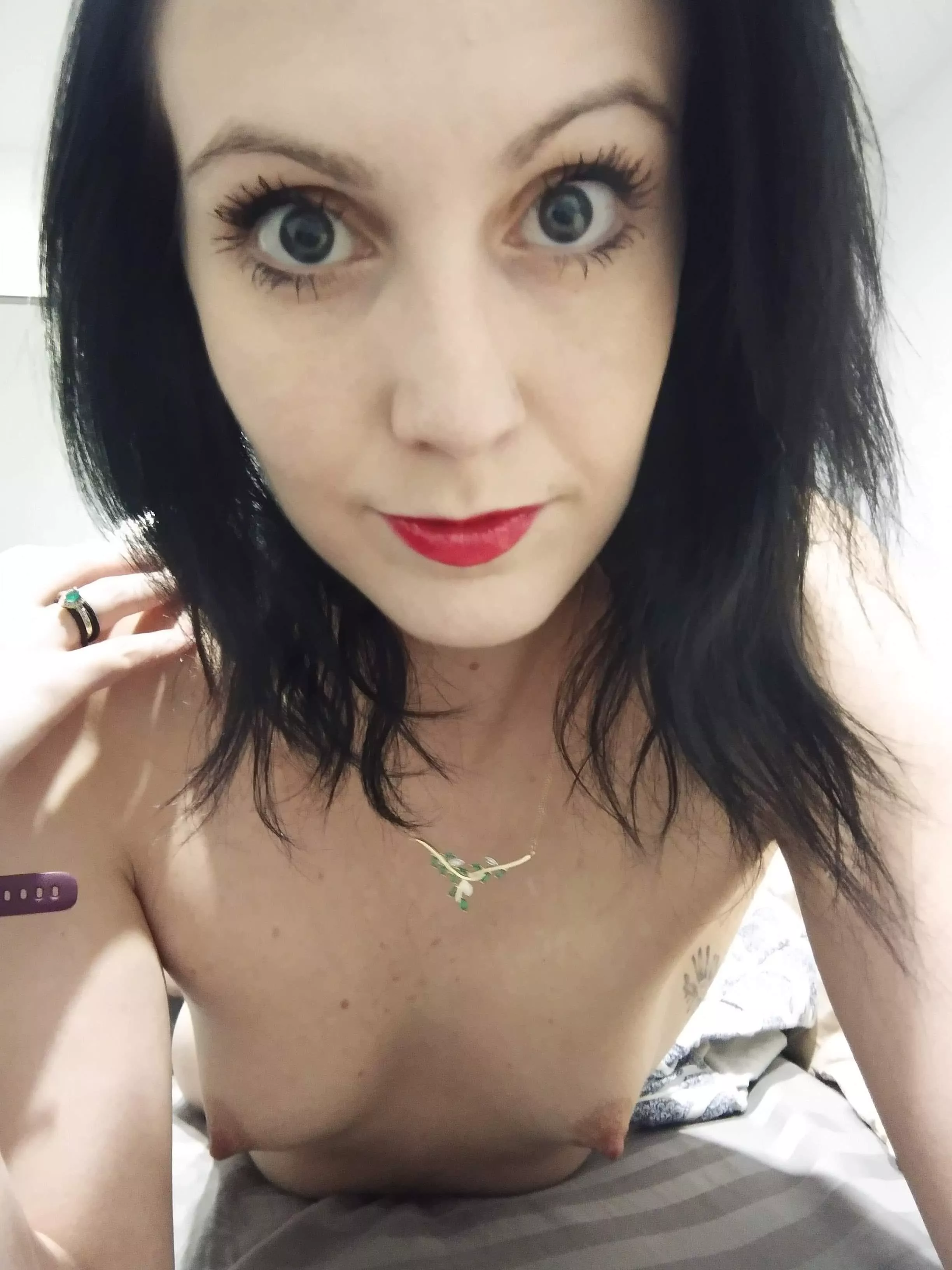 They are so tiny they don't even hang ! (F)29 posted by NovaKaned