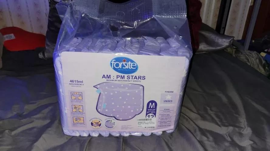 They came! I finally got my first pack of full diapers ^^ by ABDL_Newbie