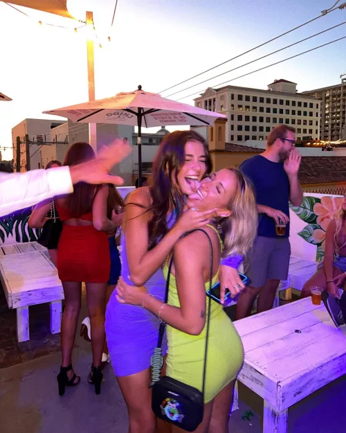 they crave each other's mouth by siimple_code