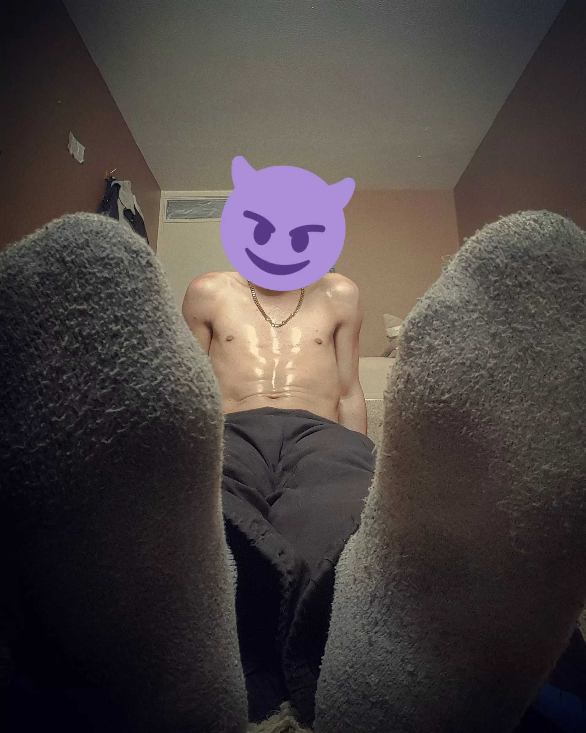 They kinda smell. Get in there!!! posted by Nickkoosh