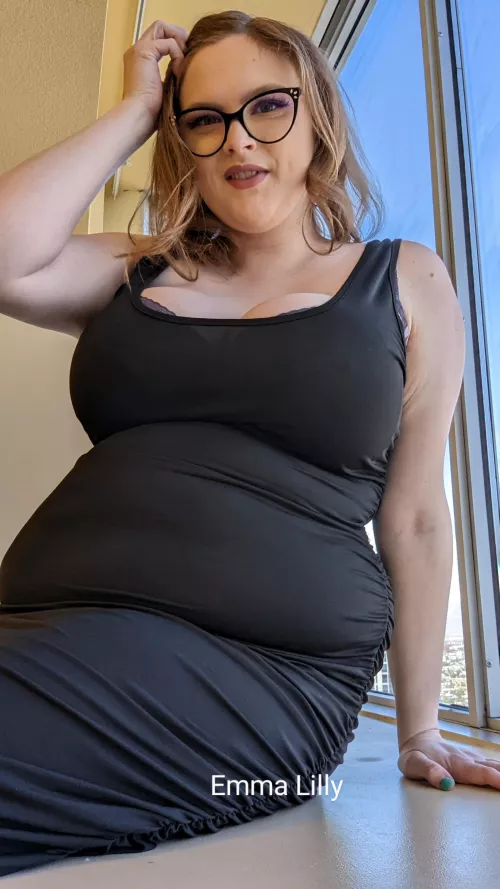 they say black is slimming but I still got rolls 😂 by emmalillygoons