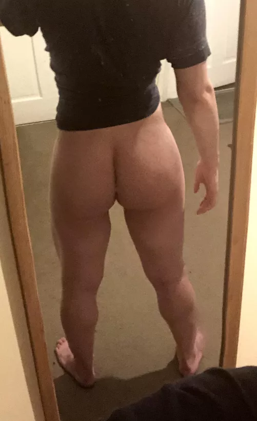 They say that i am a girl from my butt and below 😌 by DownLeroy