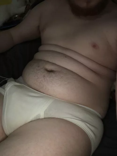 They’re called love handles for a reason by TumblrJumper