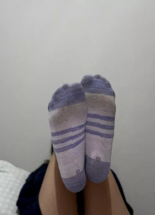 They’re cute right?😁 by petitefeet64