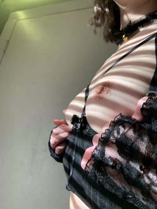 They’re little but they jiggle by MiniMaribella