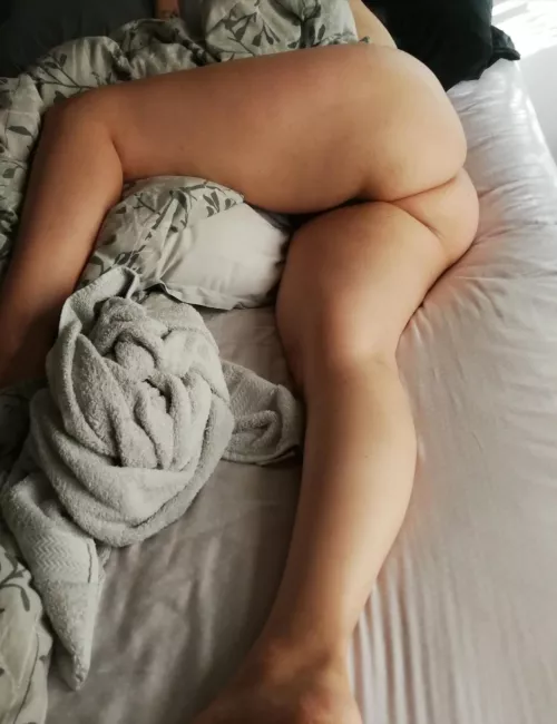 Thicc by damndanielsonn