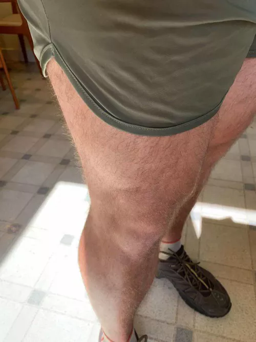 Thicc thighs save lives 💪😋 by TreeBearAlt