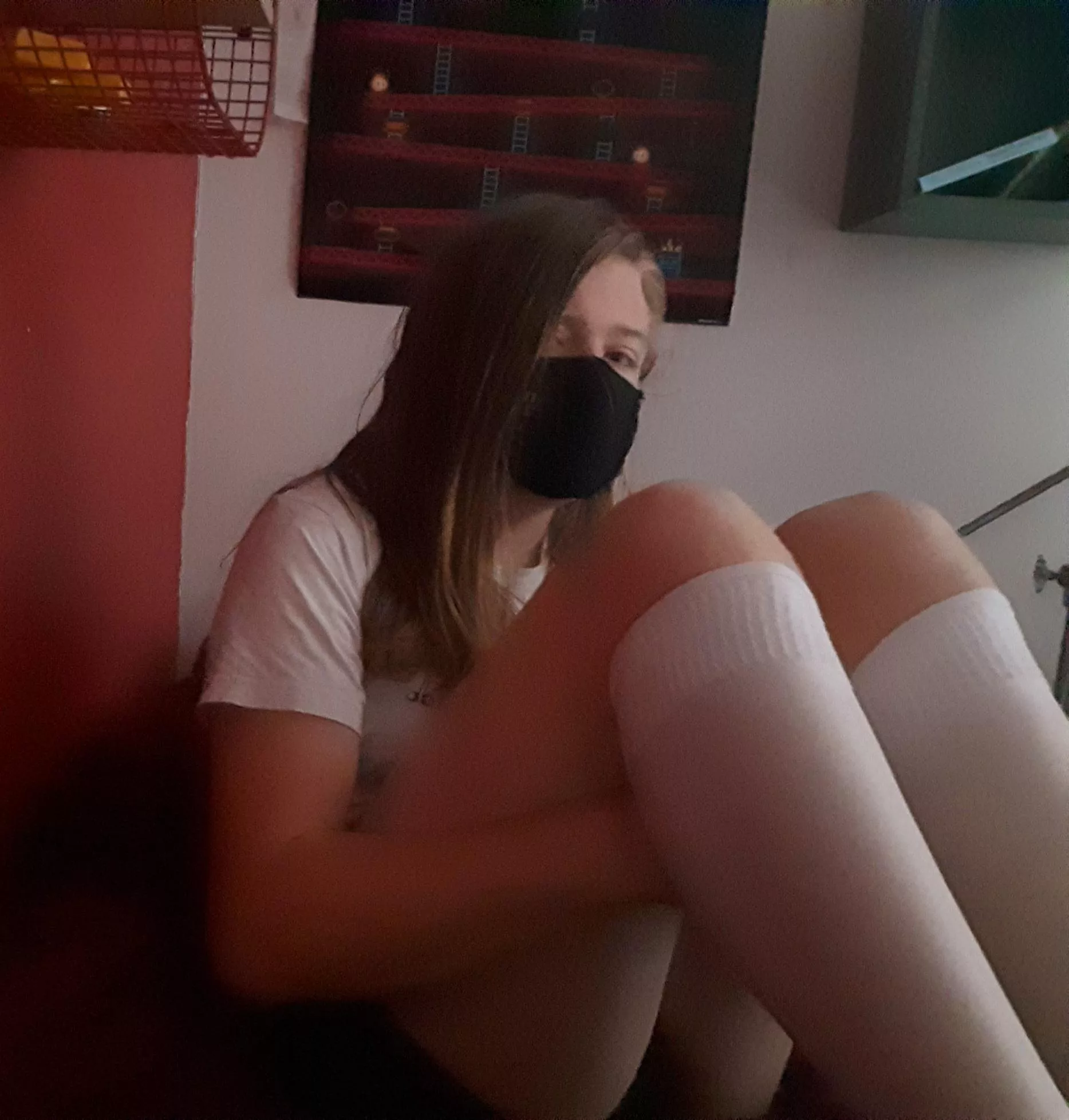 thicc thighs save lives! posted by barebarna