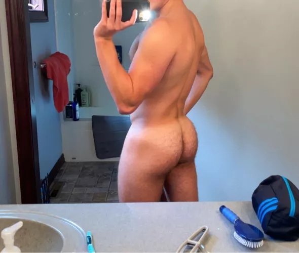 thick college 🍑 by New-Sort750