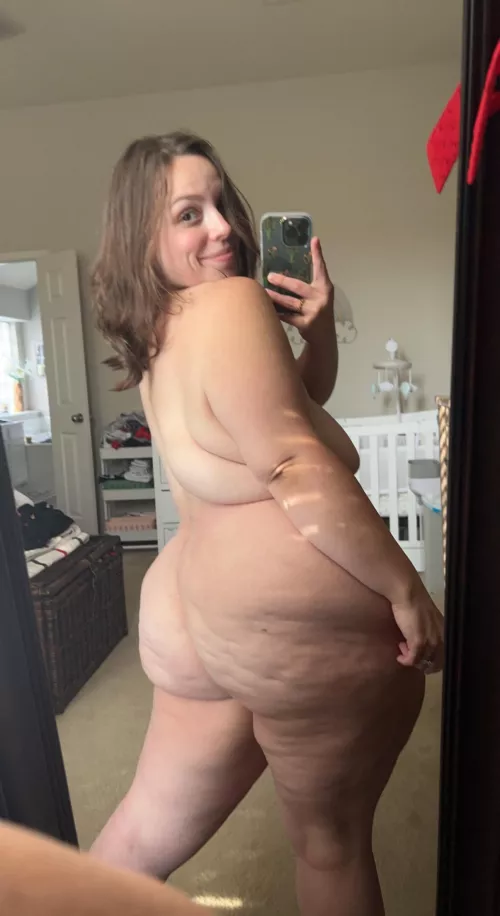 thick momma by mommagerth