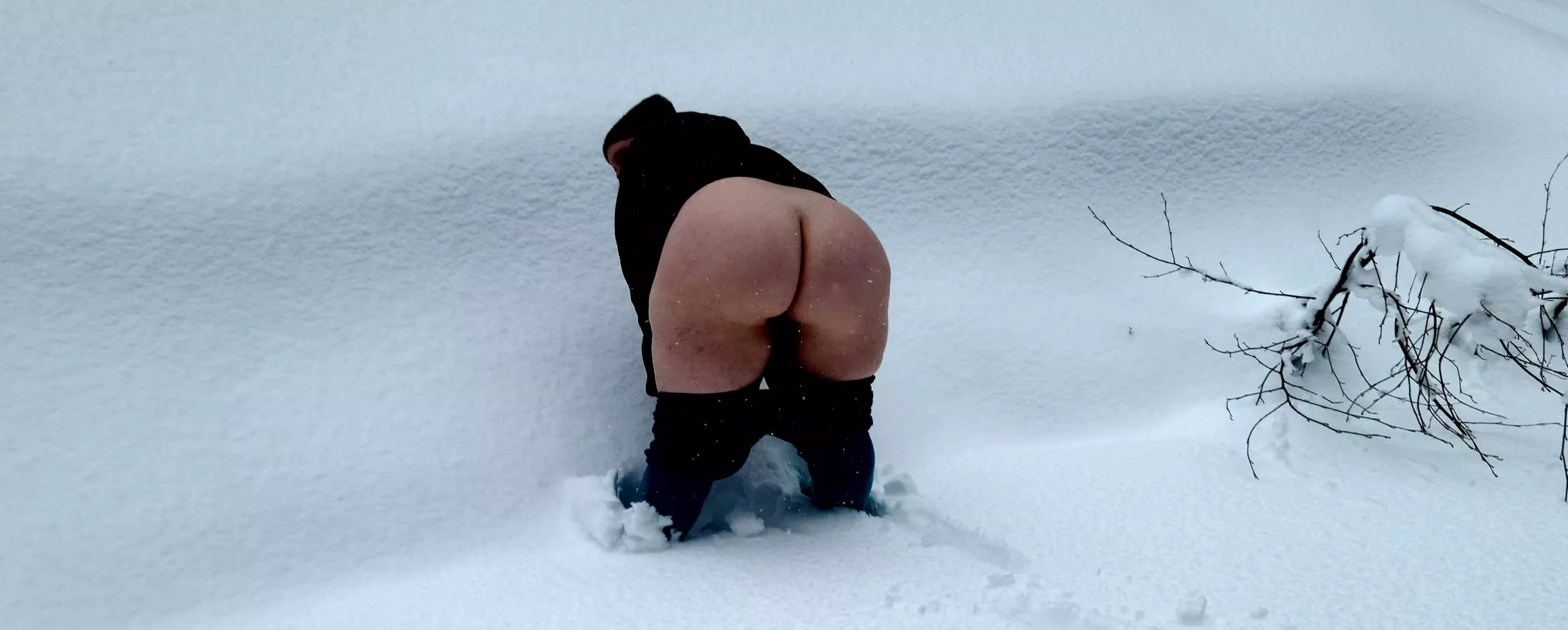 thick snow bunny posted by Commercial_Can3272