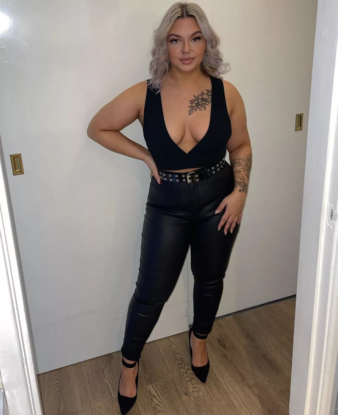 thick 😍 posted by Suspicious_Travel601