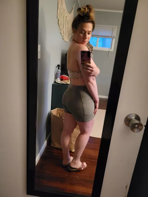 thick thighs by holladayparty