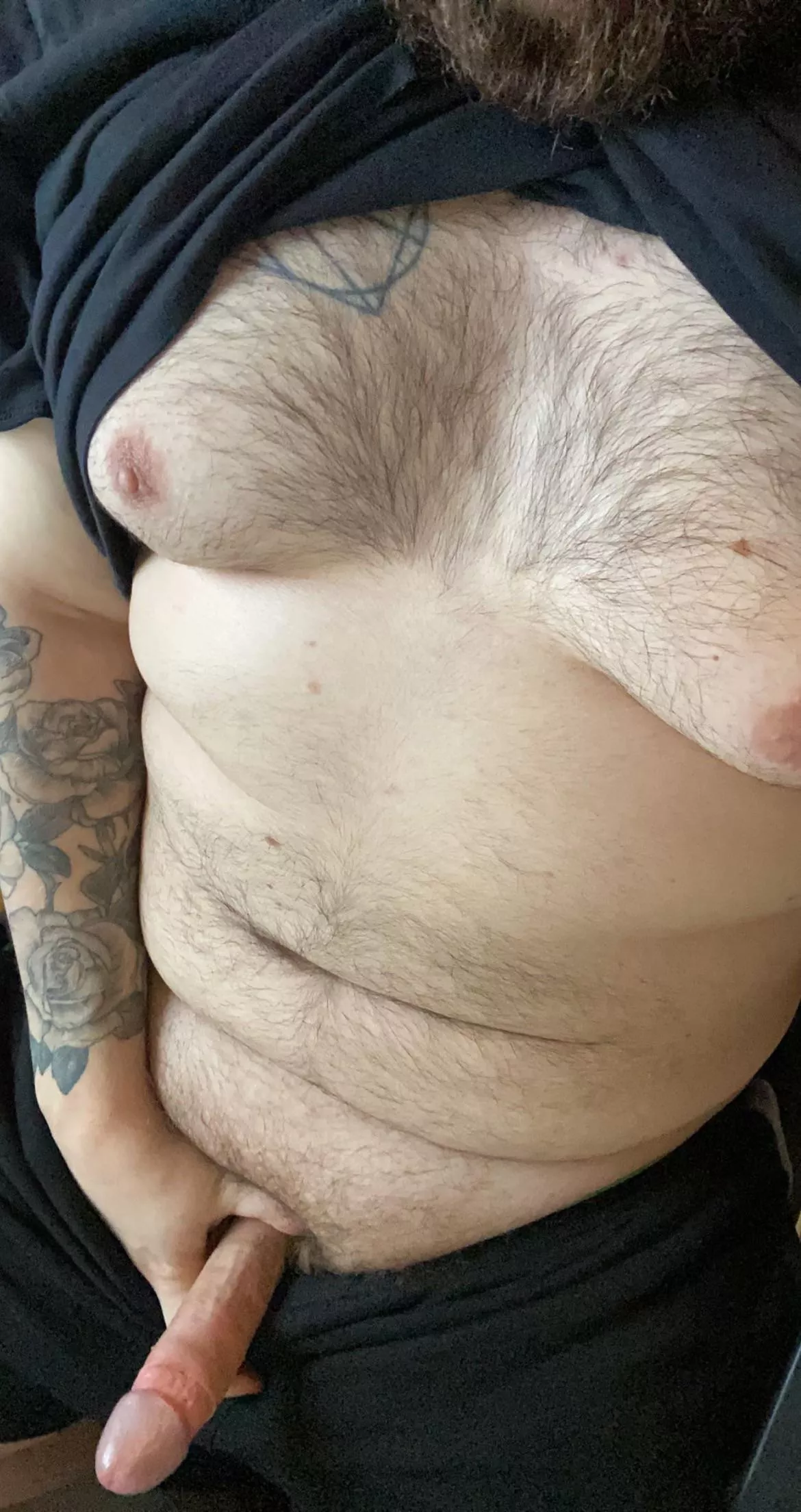 Thick thighs and a thick dick posted by kieranjohnsons3