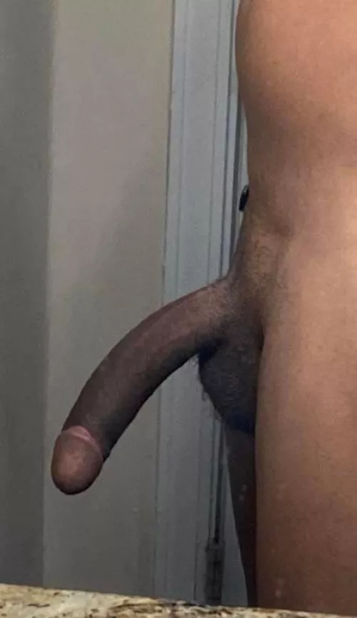 Thicker than a snicker 🤭 by SojuMaster337