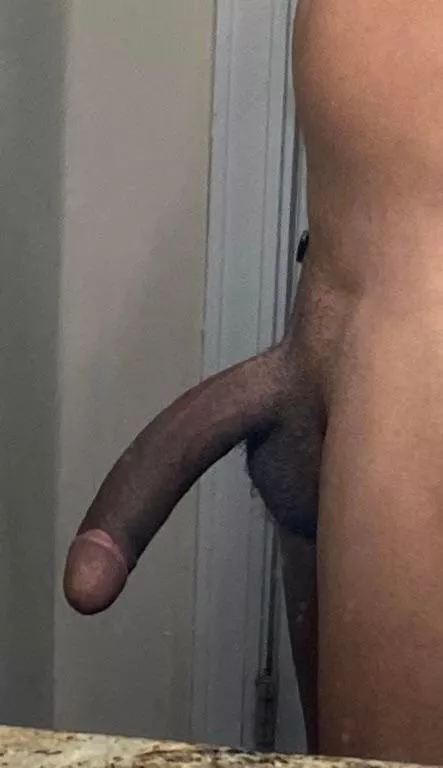 Thicker than a snicker 🤭 posted by SojuMaster337