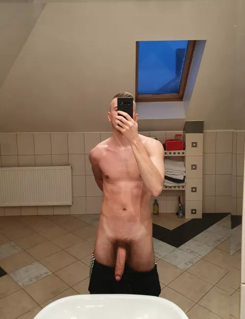 Thicker than a snickers by dsg_46_v2