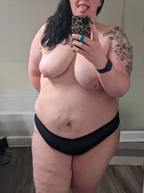 Thickkk in the right places 😈 by DaneeMarie1