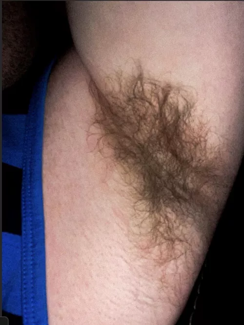 Think I got armpit genetics? 🤷🏼‍♂️ by bf4986