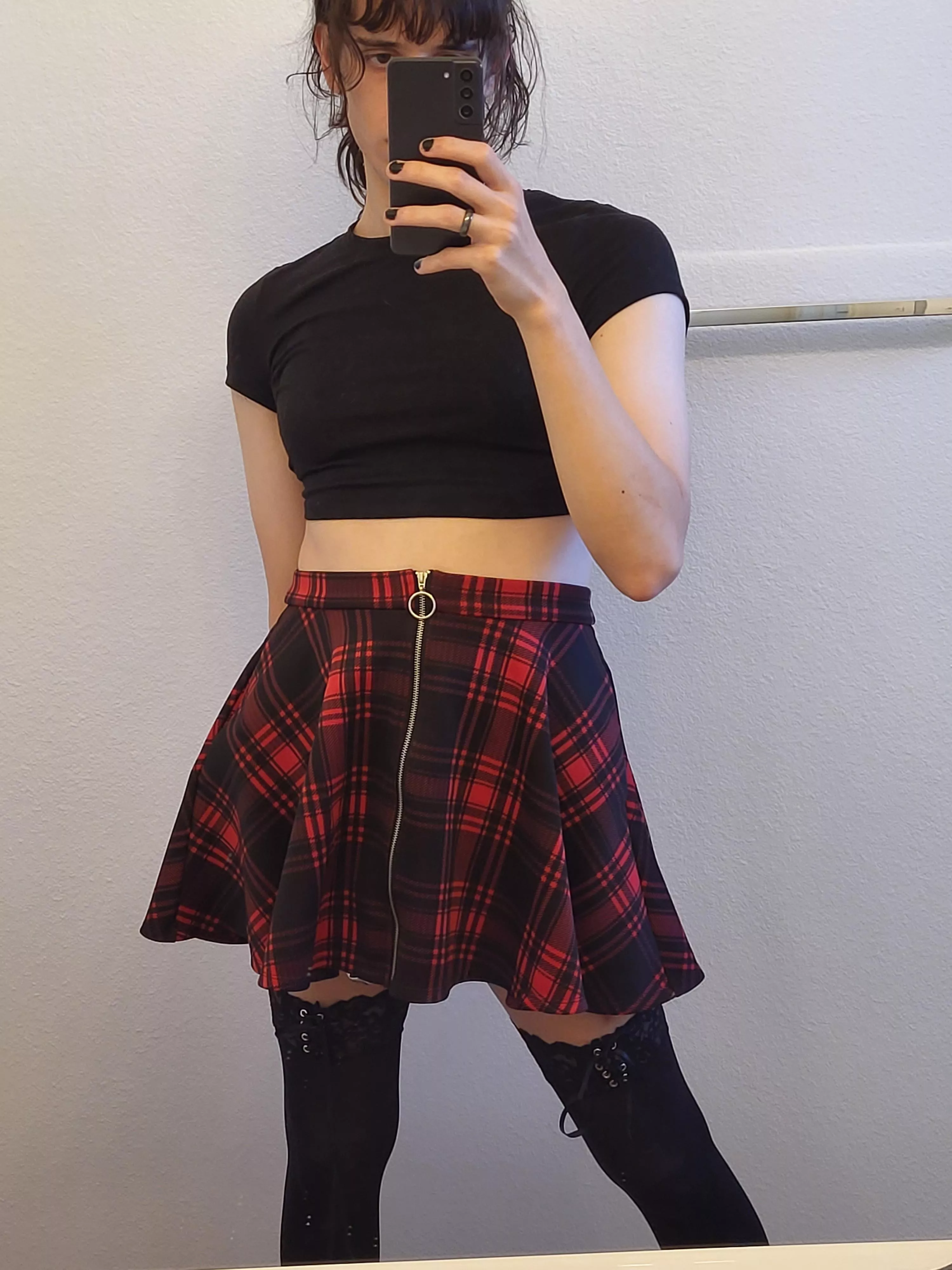 think I'm hot in this? posted by adjustbby