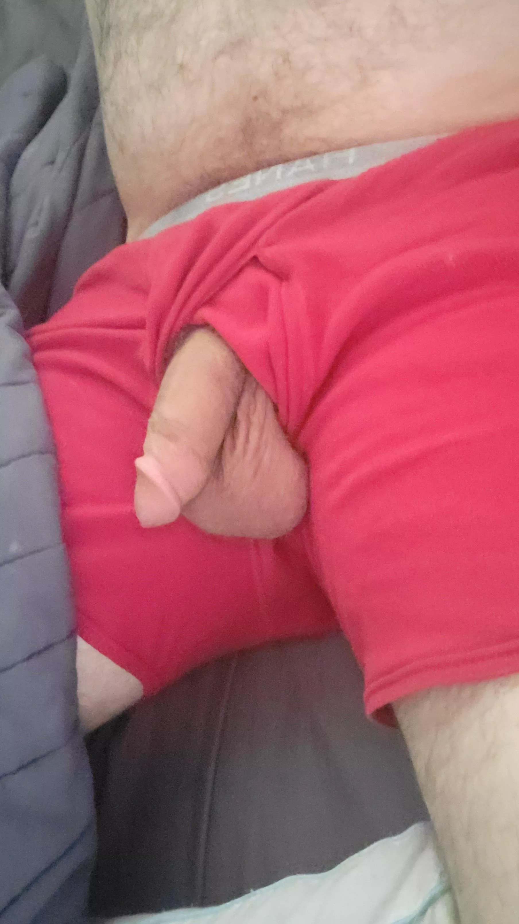Think you can make my cock hard on this Saturday morning? posted by burner4you00
