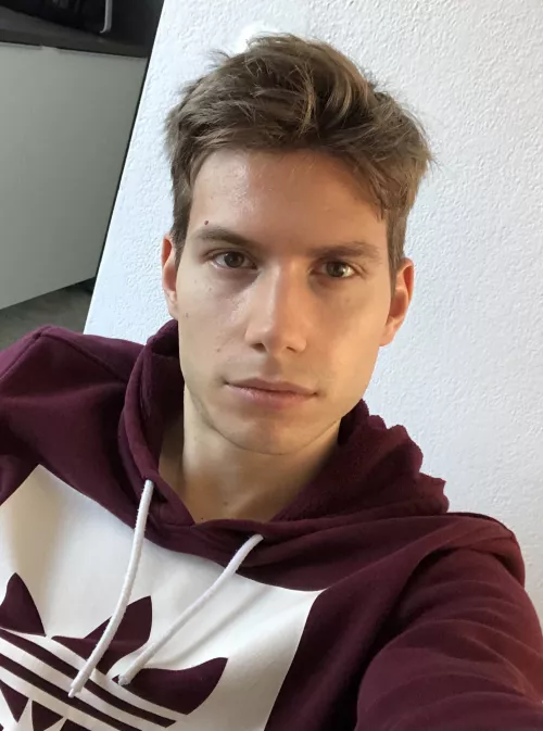 thinking about cutting my hair super short. thoughts? by SuspiciousHexagon