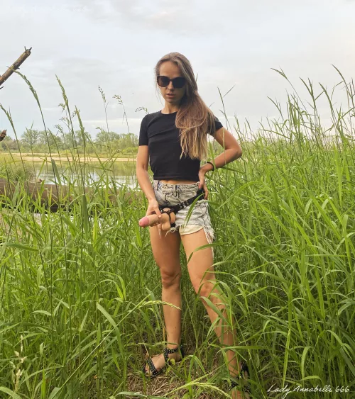 Thinking bout you sucking my cock in public ☀️ by LadyAnnabelle666