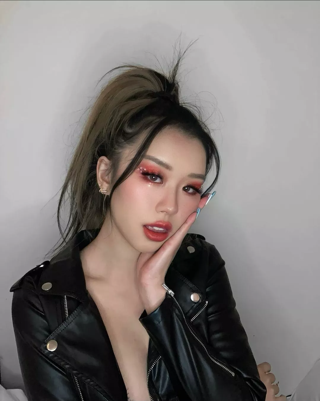 thinking.. posted by WetAzzPuzzy