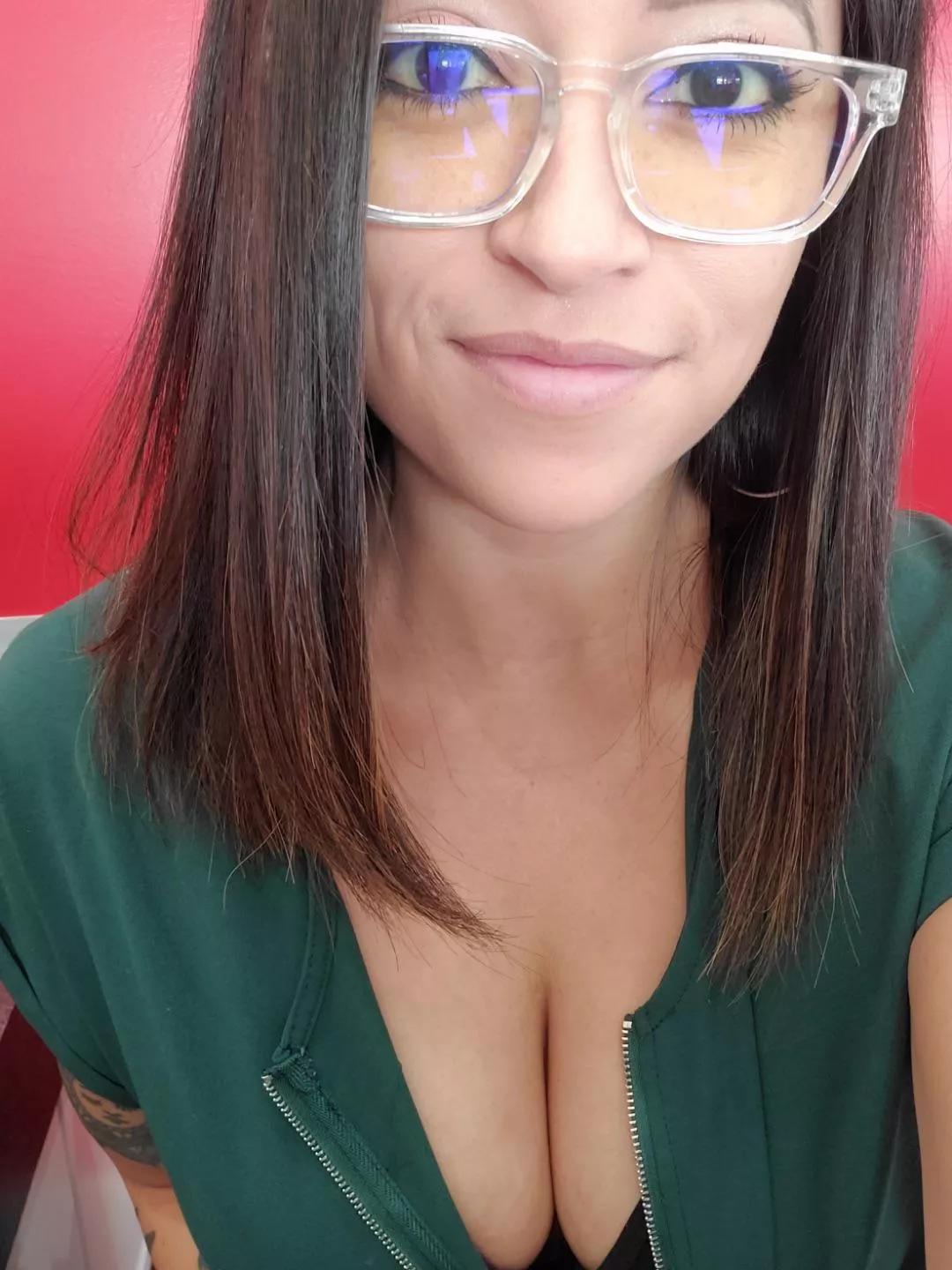 💋 Thinking of the naughty weekend ahead 😈 posted by mamita_picosa