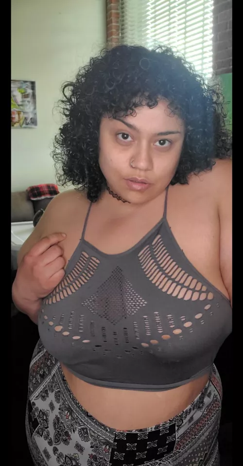 Thinking of what to body paint by AhnaScione