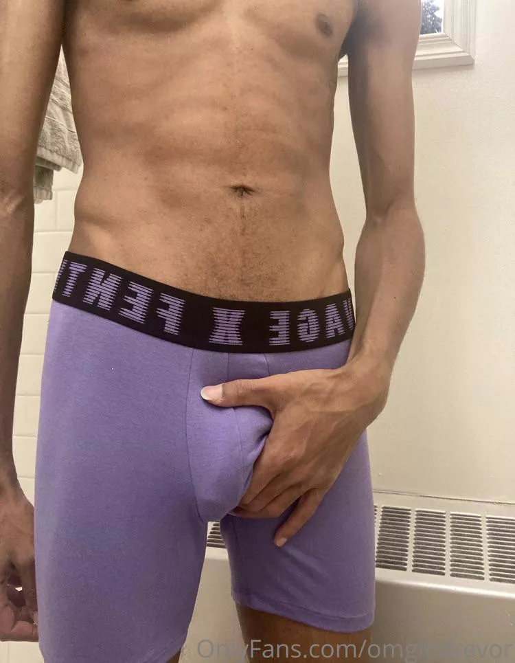 Thirst trap posted by omgitstrevor